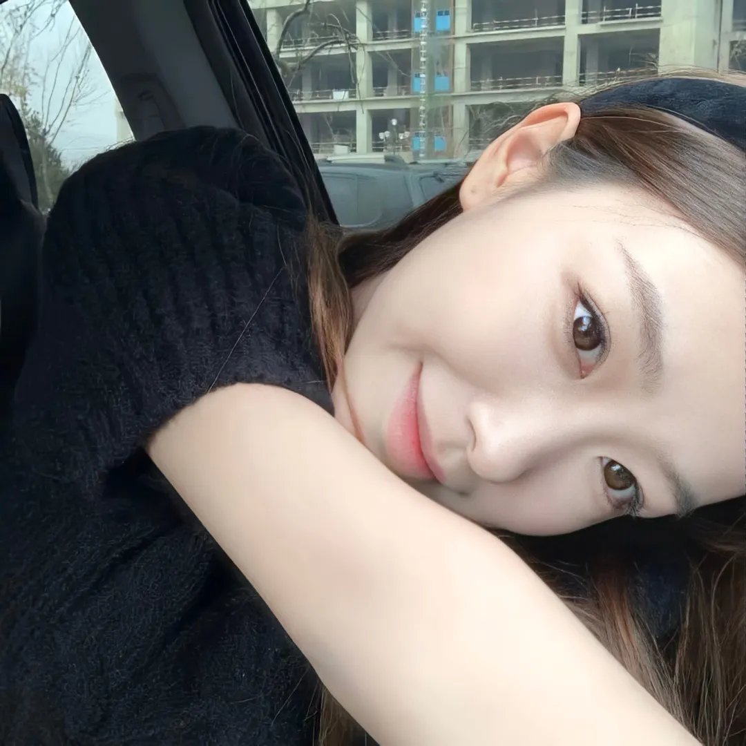 她在太岁头上动土，我才是总裁夫人